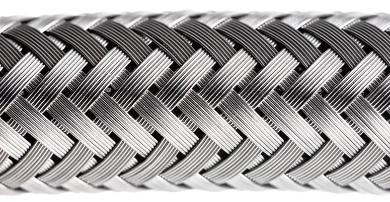 Rubber vs Braided Hose: What's the Best Choice for your Vehicle